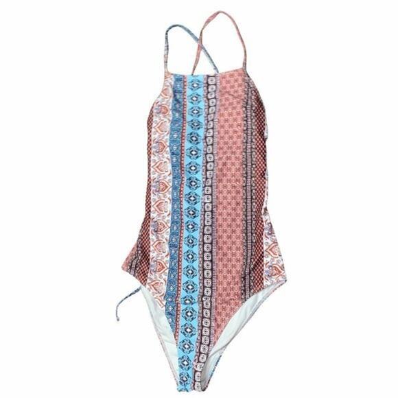Cupshe Stand by You Patchwork One-Piece Swimsuit Women's Size Small - Picture 1 of 11